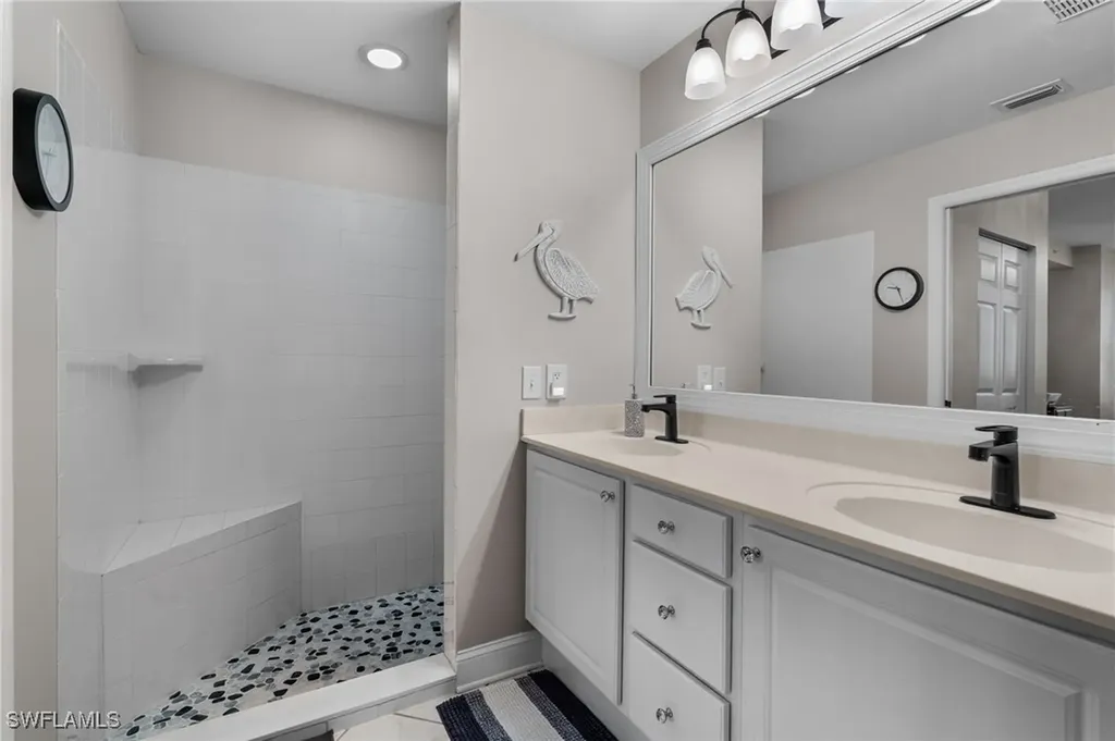 3965 Bishopwood Court E Naples FL 34114