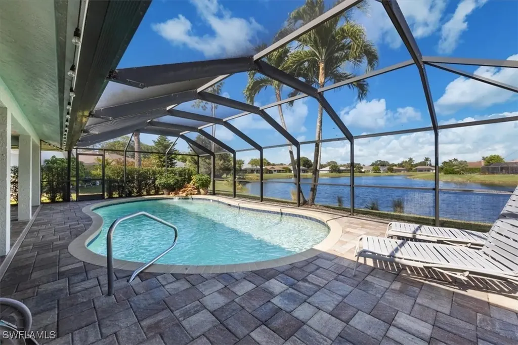 9534 Campbell Circle Naples FL 34109