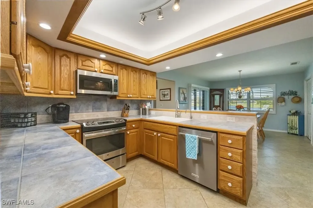 9534 Campbell Circle Naples FL 34109