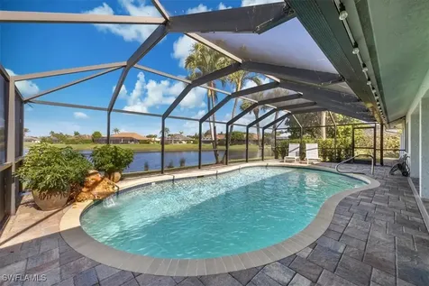 9534 Campbell Circle Naples FL 34109
