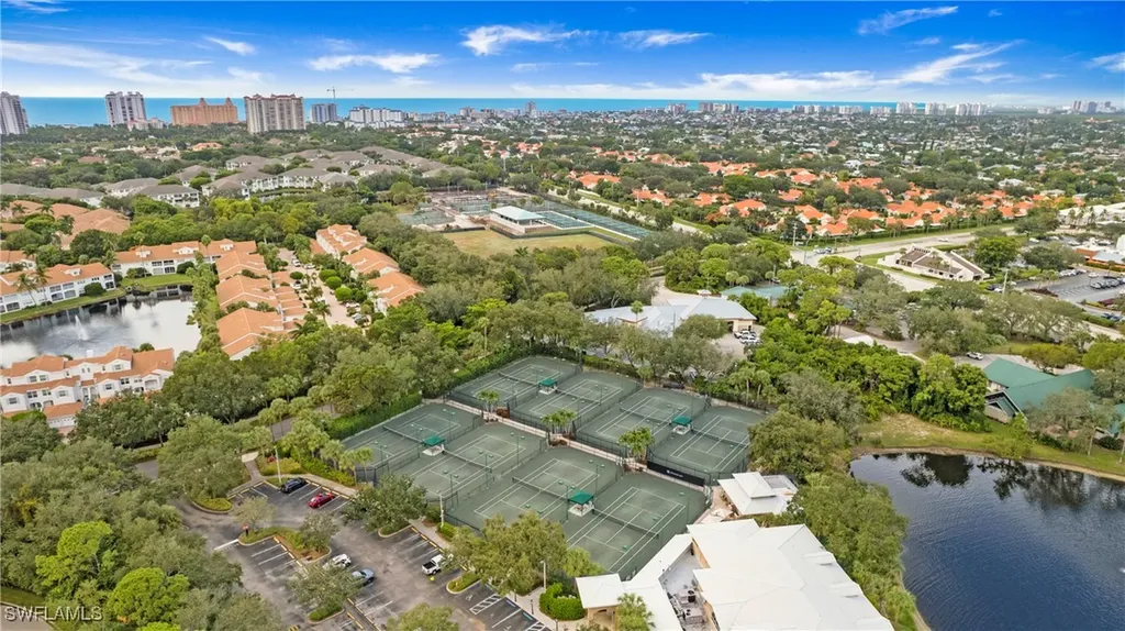 8487 Abbington Circle Naples FL 34108