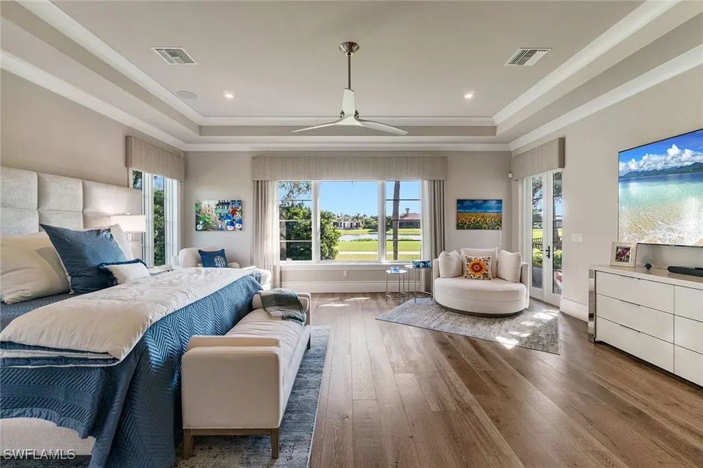 6188 Freemont Drive Naples FL 34119