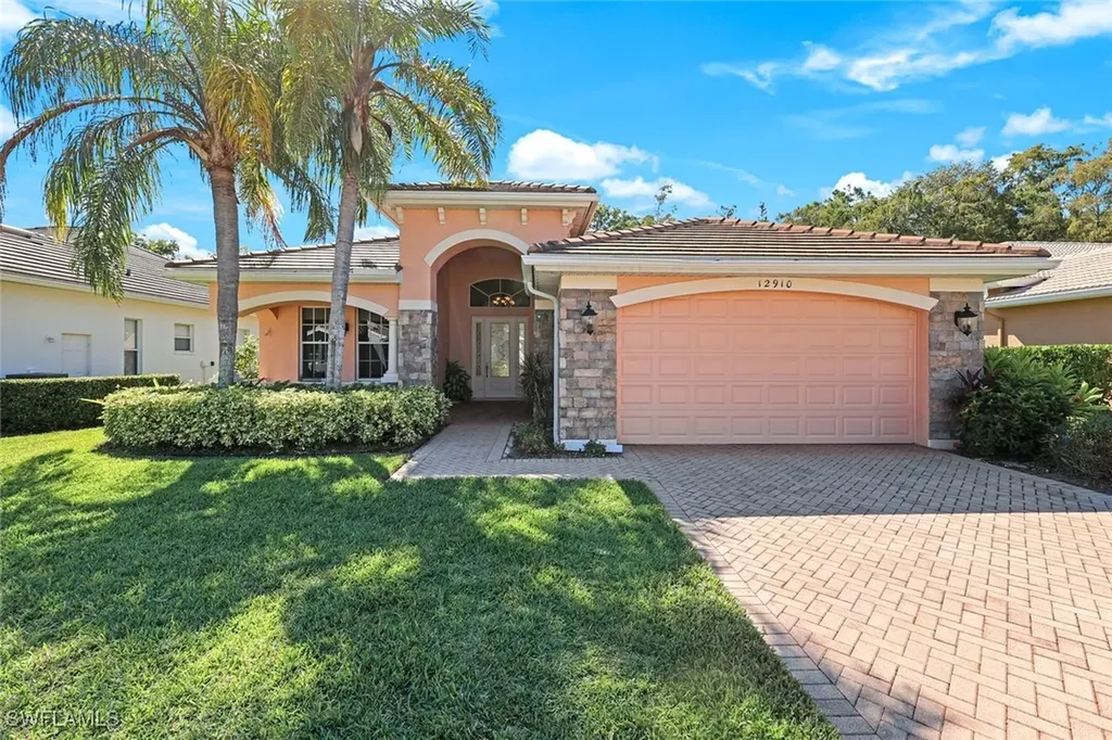 12910 Silverthorn Court Bonita Springs FL 34135