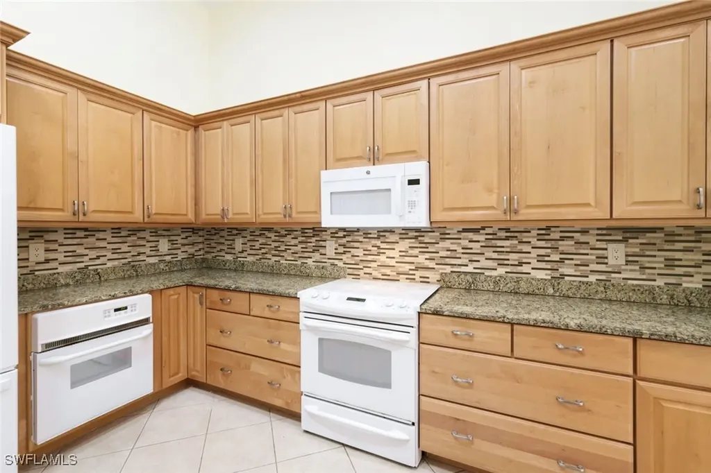 12910 Silverthorn Court Bonita Springs FL 34135