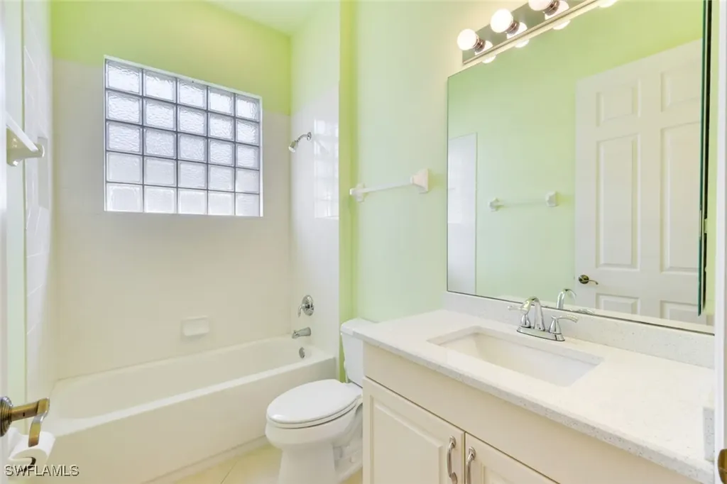 12910 Silverthorn Court Bonita Springs FL 34135