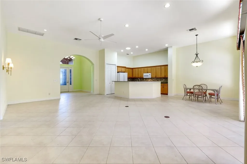 12910 Silverthorn Court Bonita Springs FL 34135