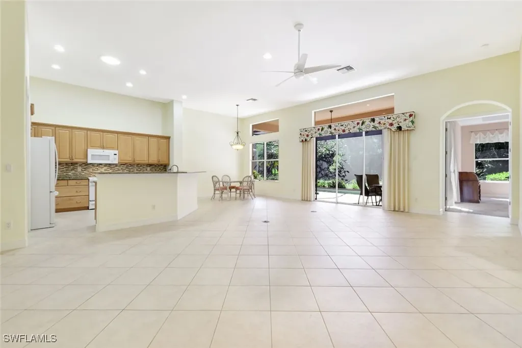 12910 Silverthorn Court Bonita Springs FL 34135