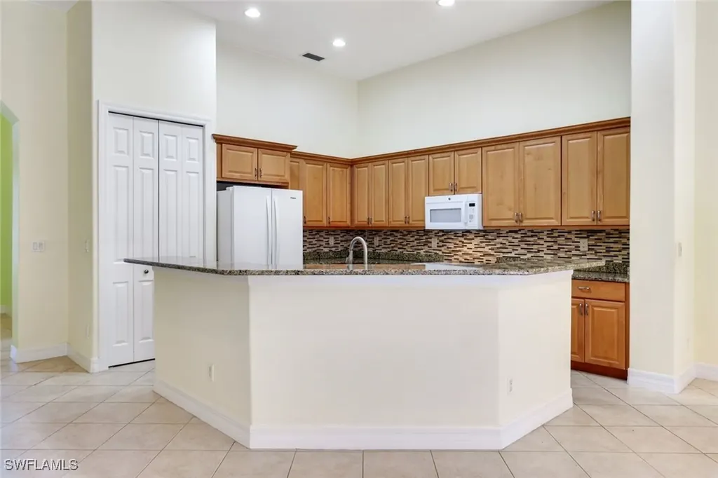 12910 Silverthorn Court Bonita Springs FL 34135