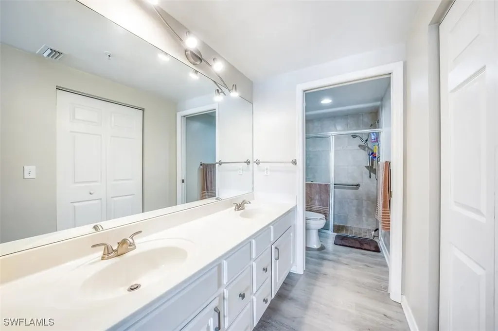 10020 Maddox Lane Bonita Springs FL 34135