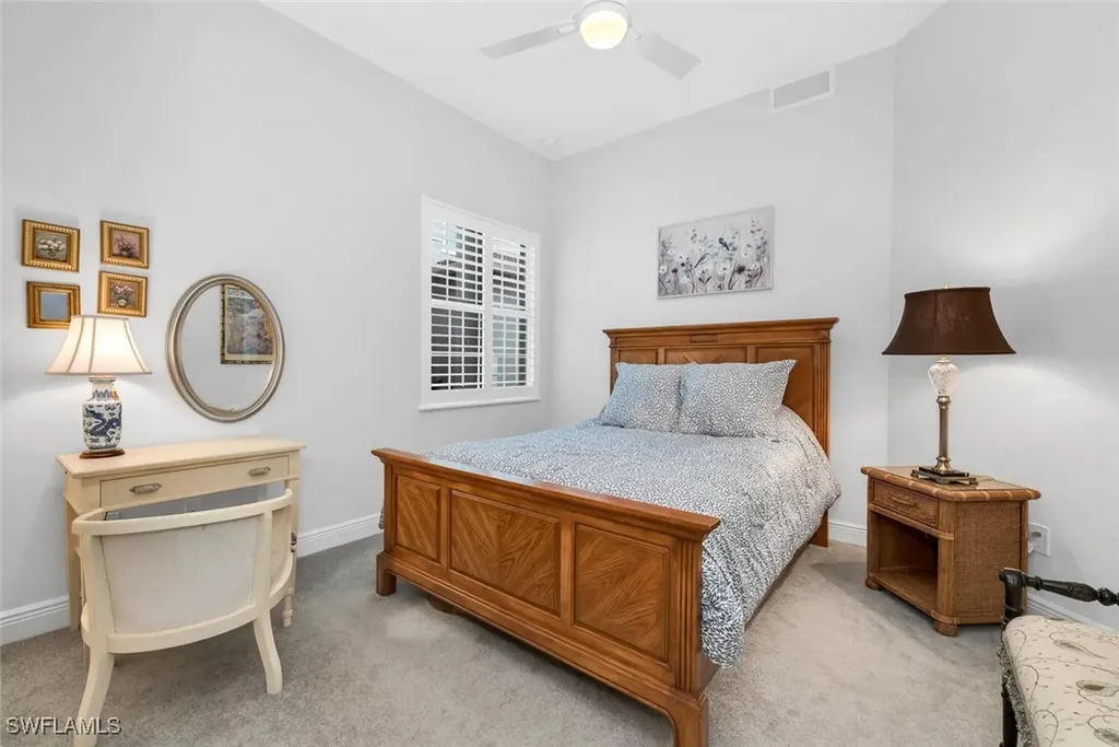 612 El Camino Real Naples FL 34119