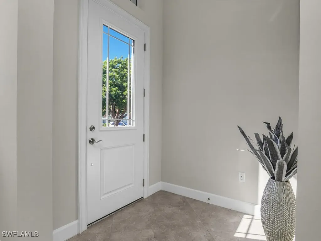 7113 Dominica Drive Naples FL 34113
