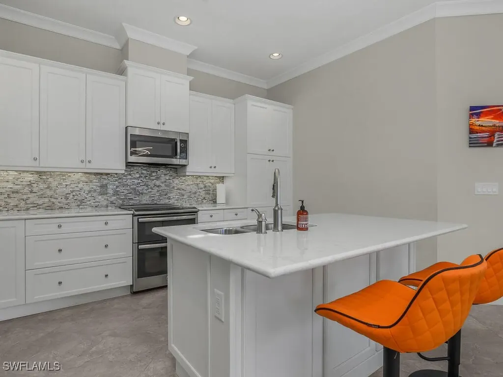 7113 Dominica Drive Naples FL 34113