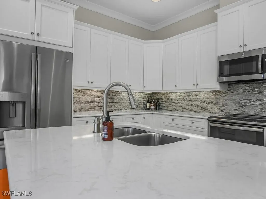 7113 Dominica Drive Naples FL 34113