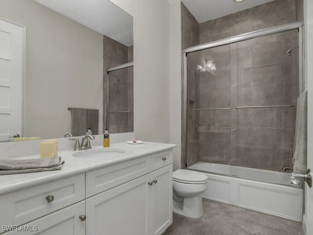 7113 Dominica Drive Naples FL 34113