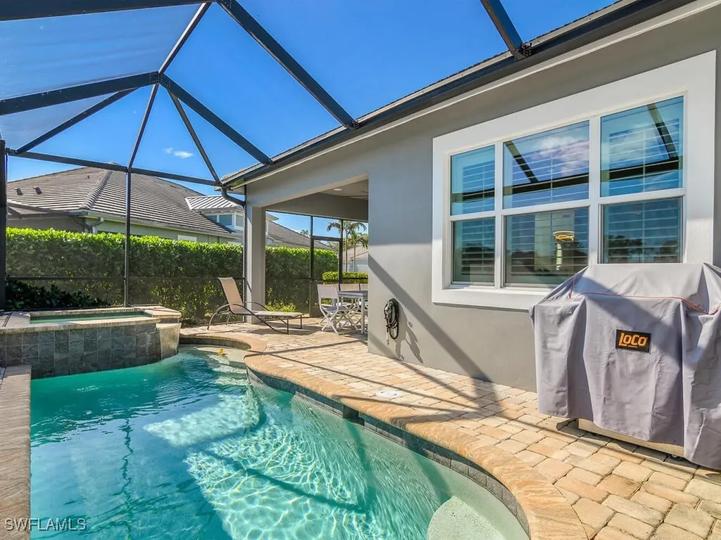 7113 Dominica Drive Naples FL 34113
