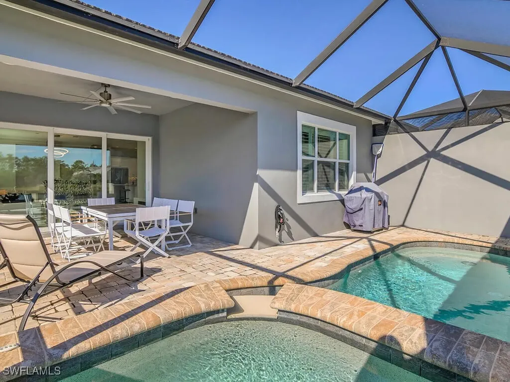 7113 Dominica Drive Naples FL 34113