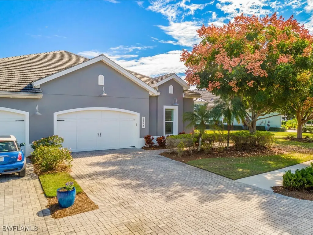 7113 Dominica Drive Naples FL 34113