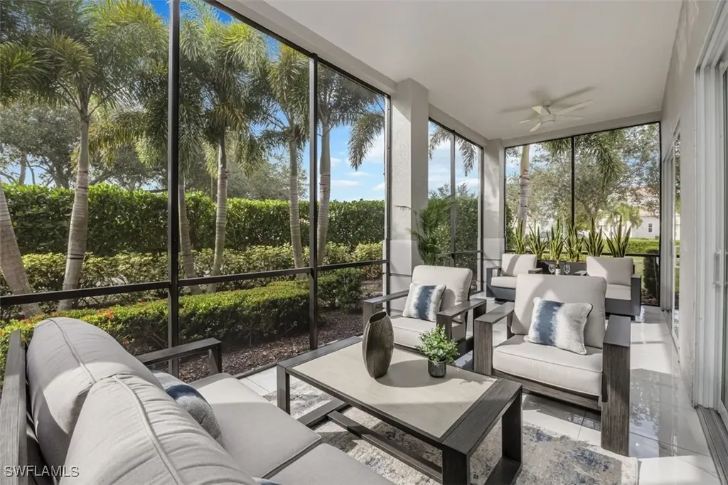 605 El Camino Real Naples FL 34119