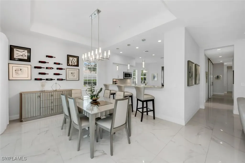 605 El Camino Real Naples FL 34119