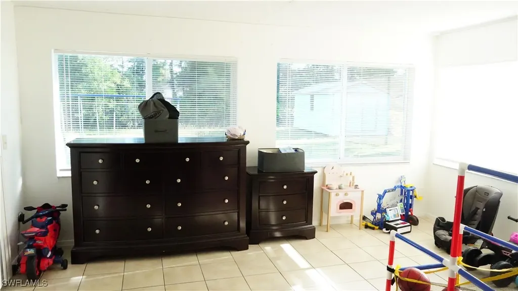 5106 Lee Circle S Lehigh Acres FL 33971