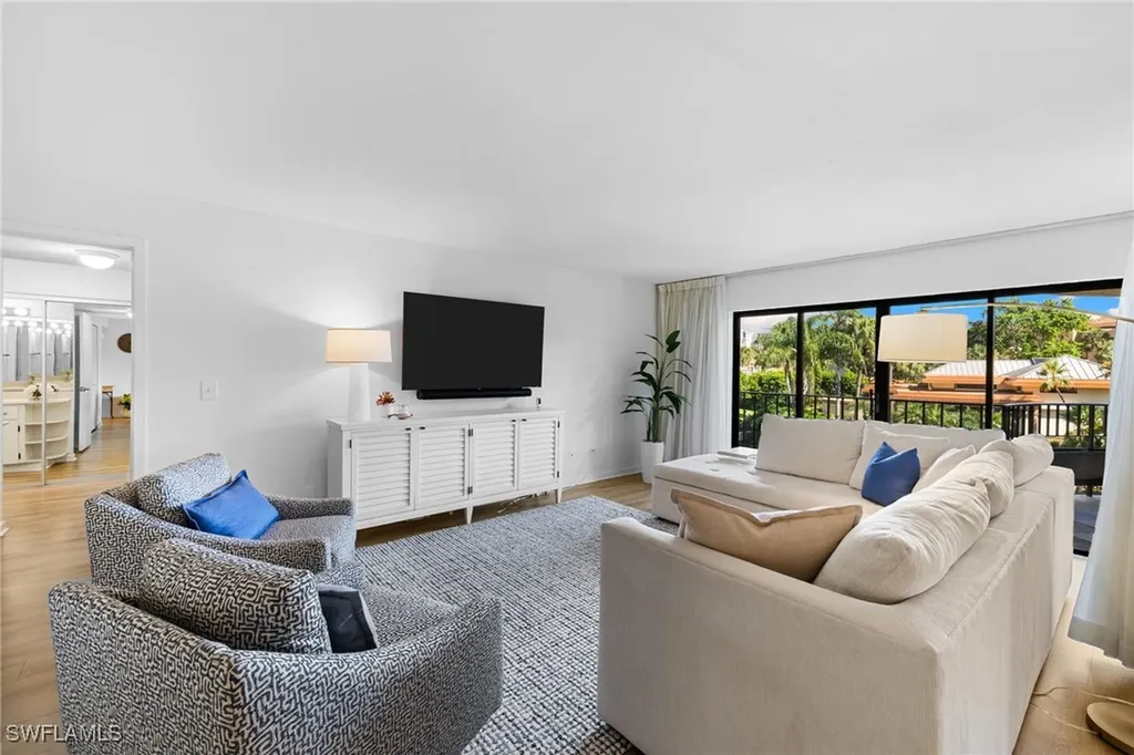 6710 Pelican Bay Boulevard Naples FL 34108