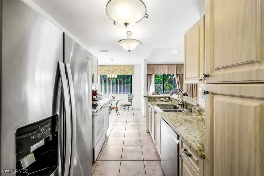 78 Bennington Drive Naples FL 34104