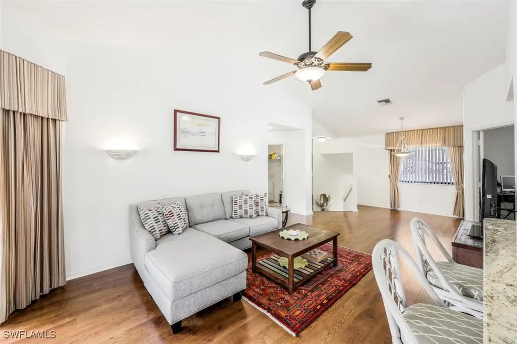 78 Bennington Drive Naples FL 34104