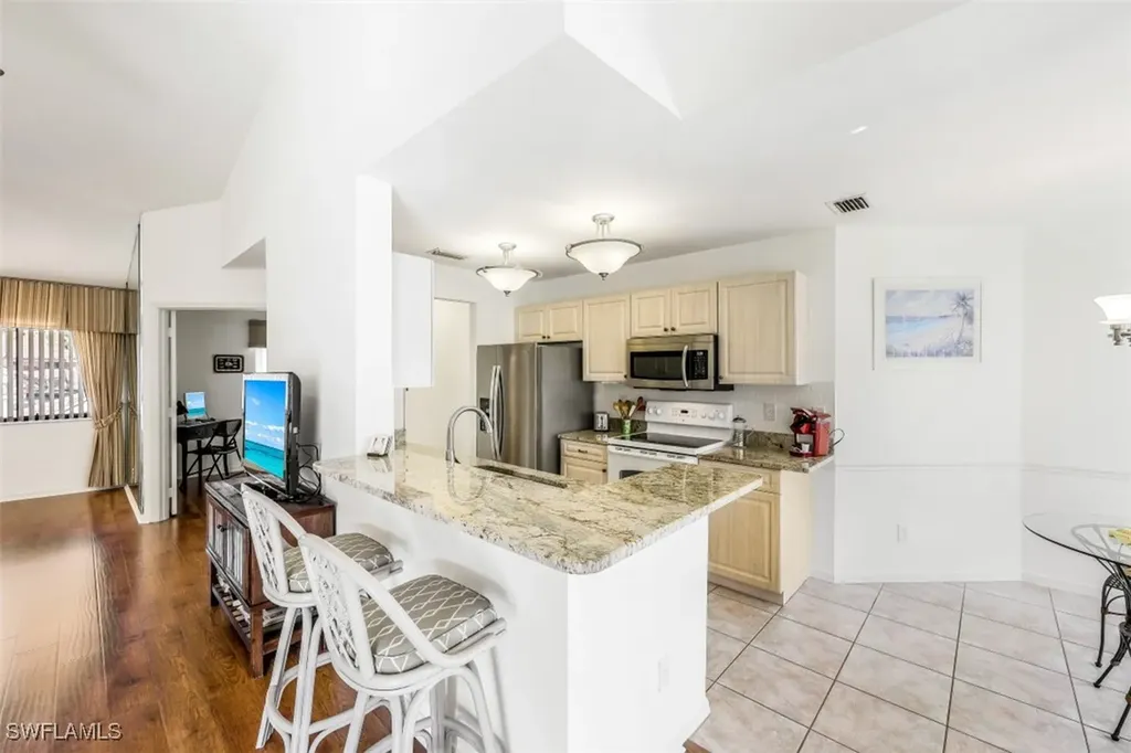 78 Bennington Drive Naples FL 34104