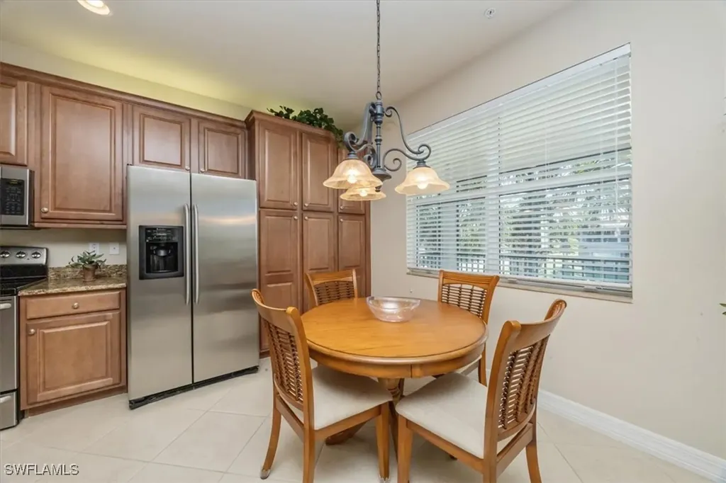 6525 Monterey Point Naples FL 34105