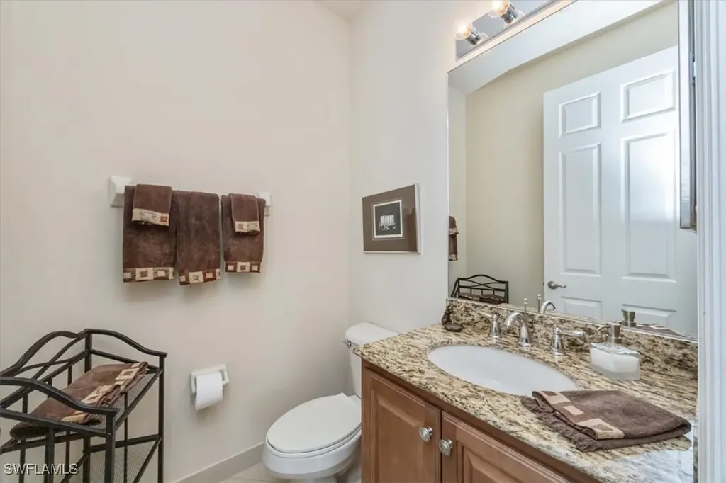 6525 Monterey Point Naples FL 34105