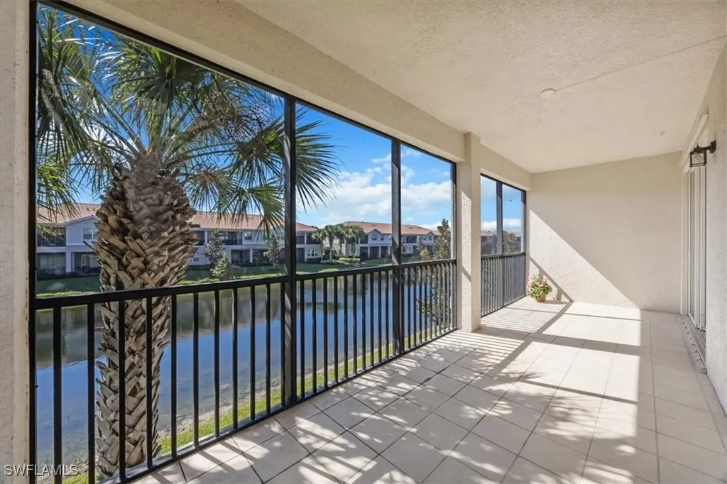 6525 Monterey Point Naples FL 34105