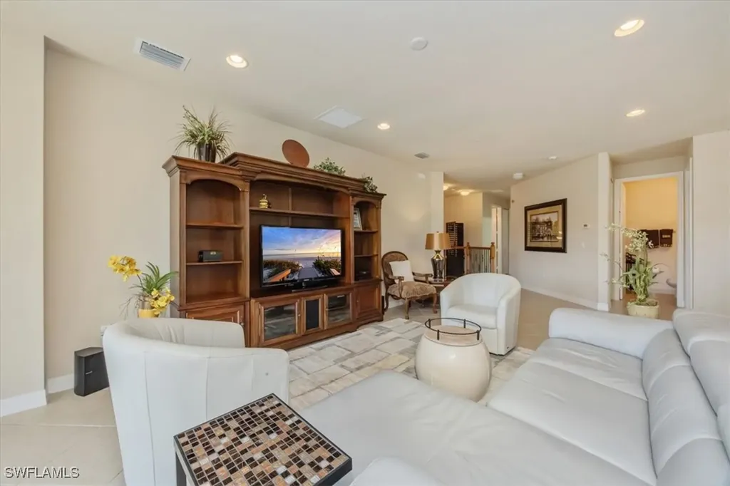 6525 Monterey Point Naples FL 34105