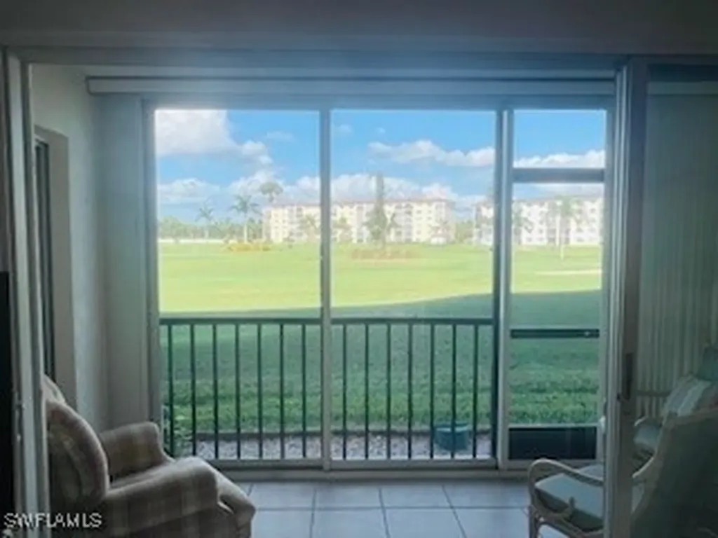41 High Point Circle S Naples FL 34103