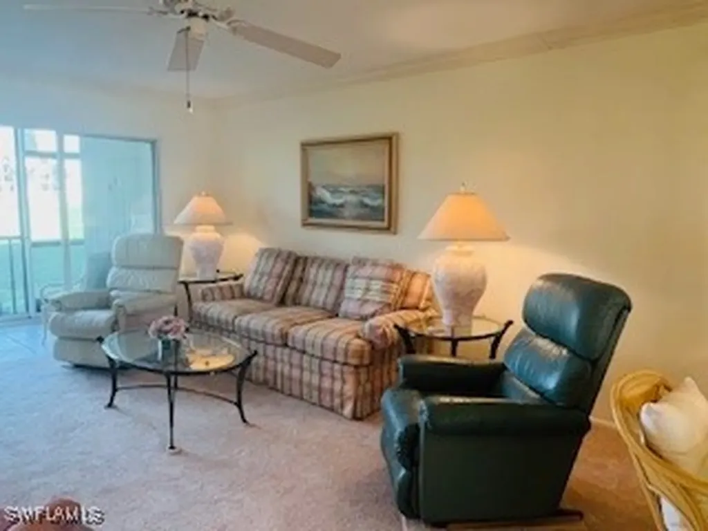 41 High Point Circle S Naples FL 34103