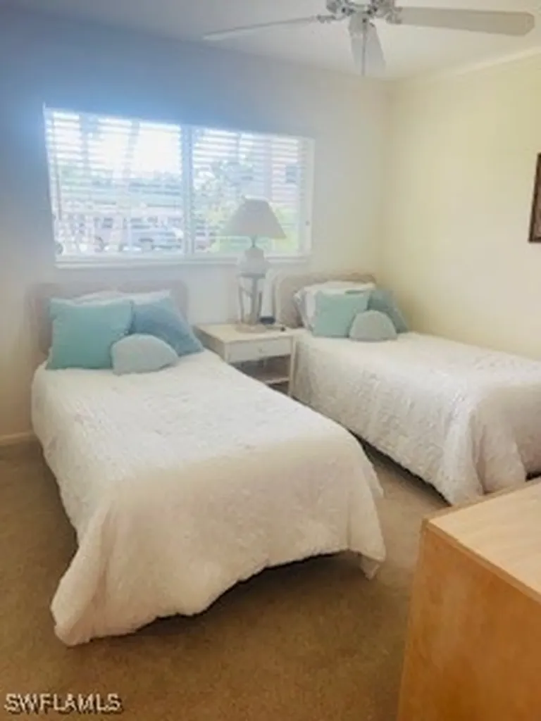 41 High Point Circle S Naples FL 34103