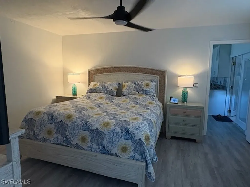 818 SW 8th Court Cape Coral FL 33991