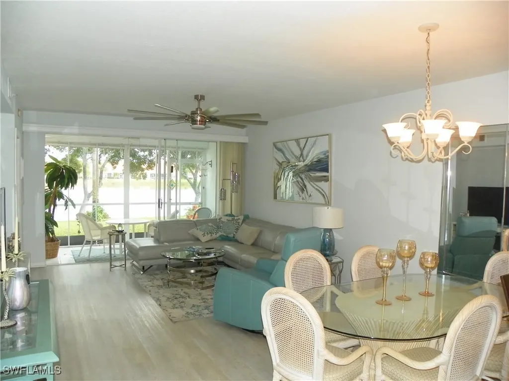 218 Gabriel Circle Naples FL 34104
