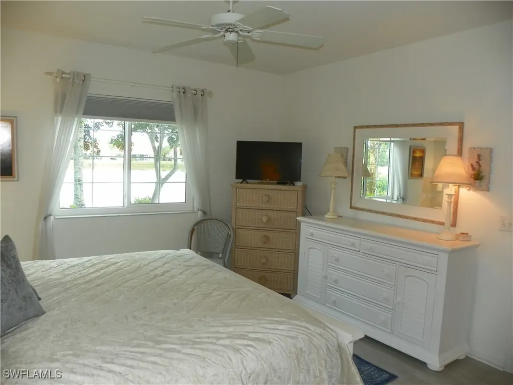 218 Gabriel Circle Naples FL 34104
