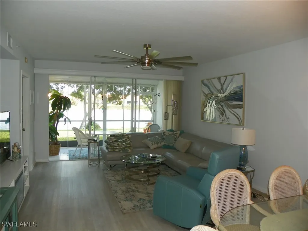 218 Gabriel Circle Naples FL 34104