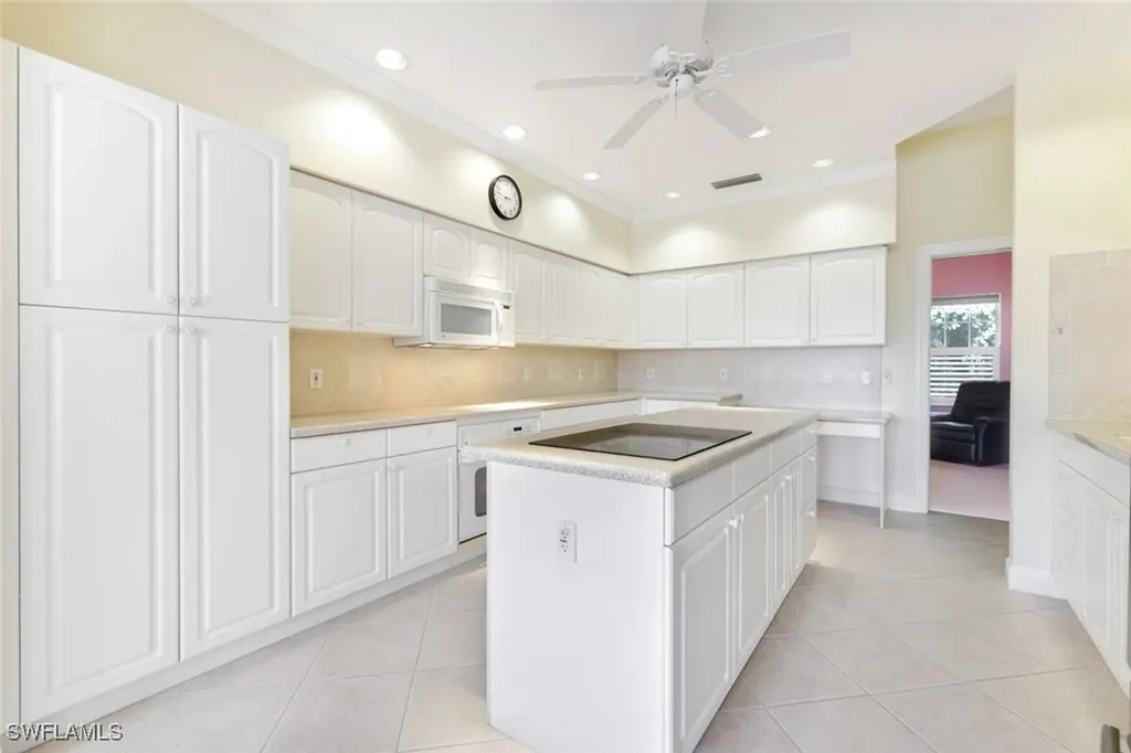 4815 Aston Gardens Way Naples FL 34109