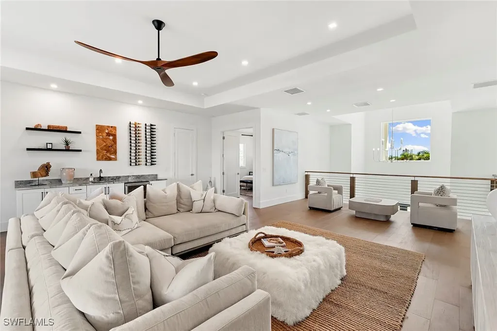 469 Germain Avenue Naples FL 34108