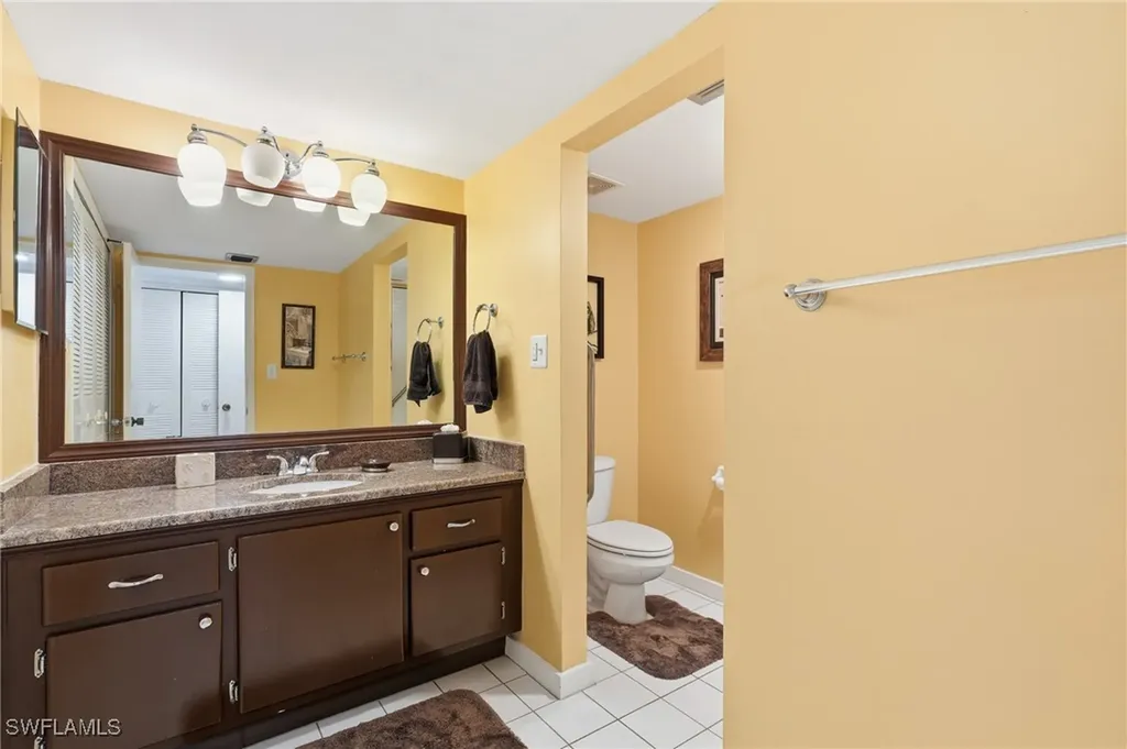 215 Cypress Way E Naples FL 34110