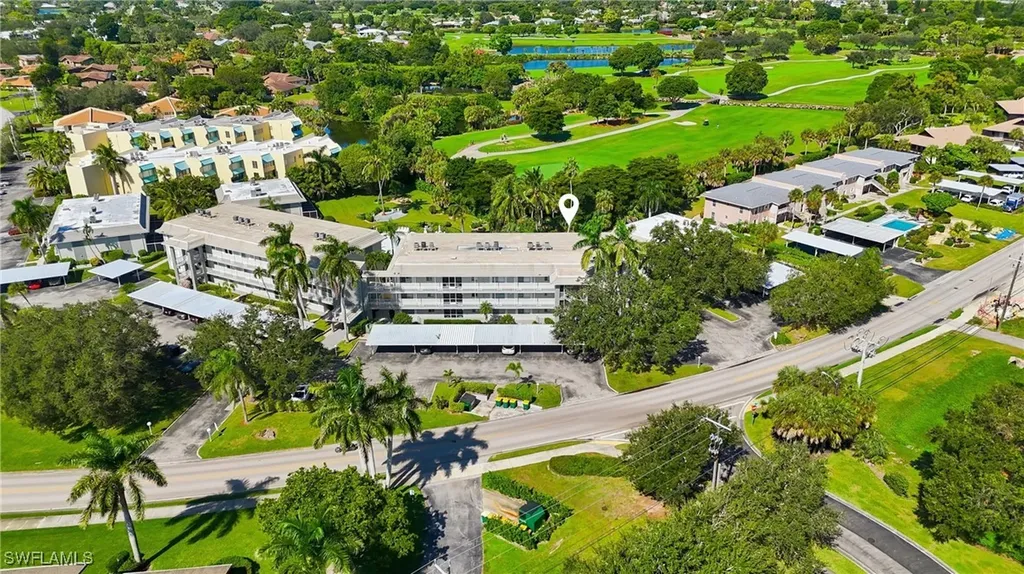 215 Cypress Way E Naples FL 34110