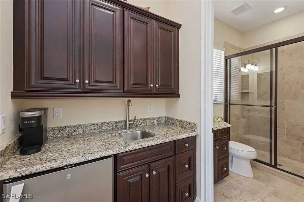 3273 Runaway Lane Naples FL 34114