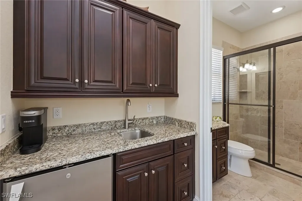 3273 Runaway Lane Naples FL 34114
