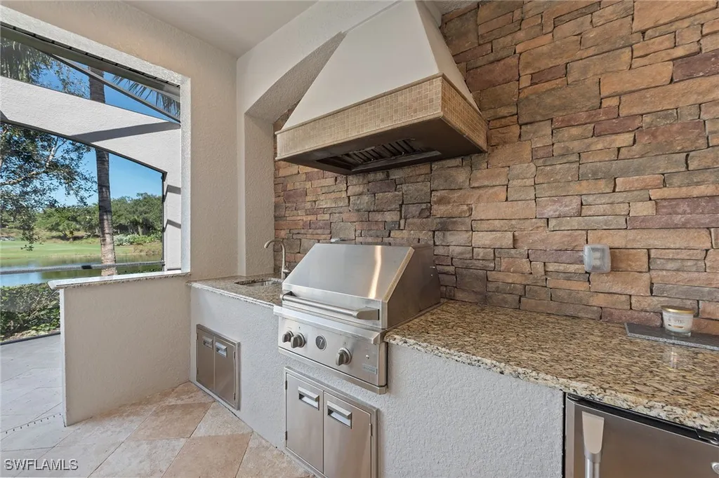 3273 Runaway Lane Naples FL 34114