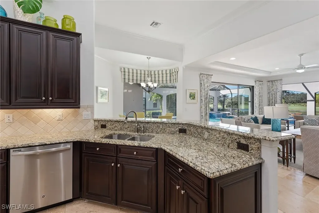 3273 Runaway Lane Naples FL 34114