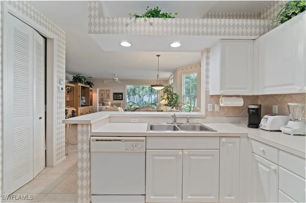 3412 Pointe Creek Court Bonita Springs FL 34134