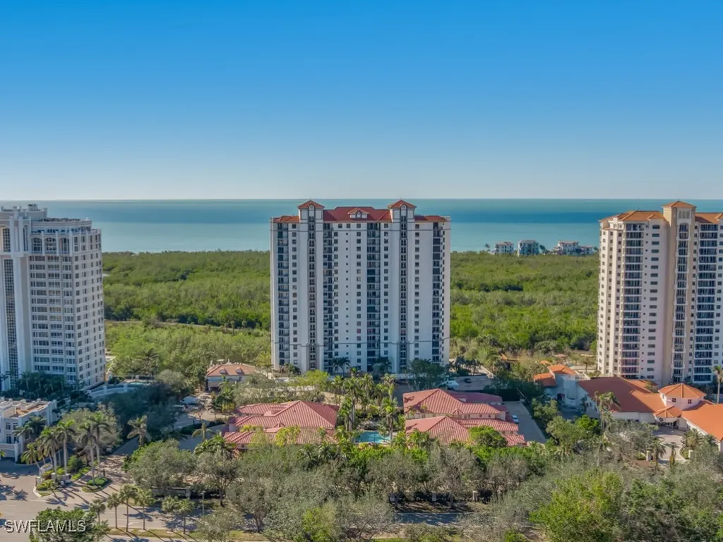 7225 Pelican Bay Boulevard Naples FL 34108