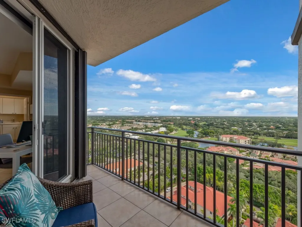 7225 Pelican Bay Boulevard Naples FL 34108